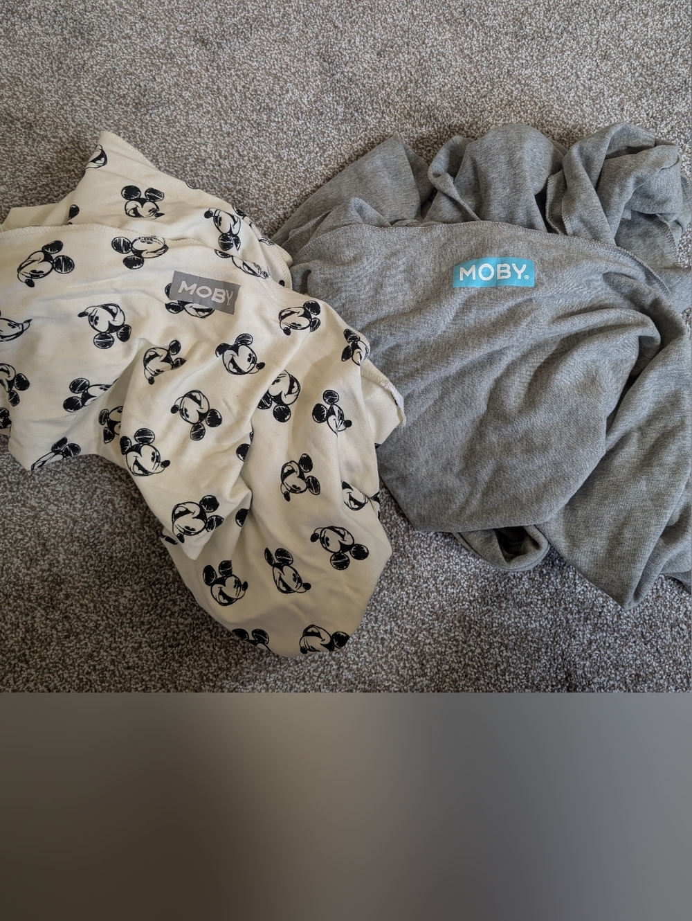 MOBY Wrap Set - Gray And Cream/Black Mickey Print